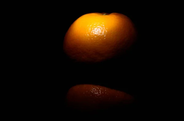 Organic Fresh Orange Fruit Dark Black Background Food Photography — Stock Photo, Image