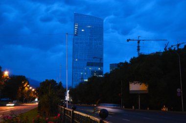 Esentai Oteli, Almaty 'deki en yüksek binadır..