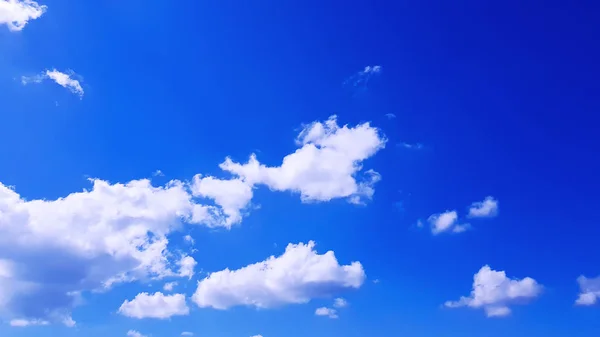 Modrá obloha s mrakem Royalty Free Stock Fotografie