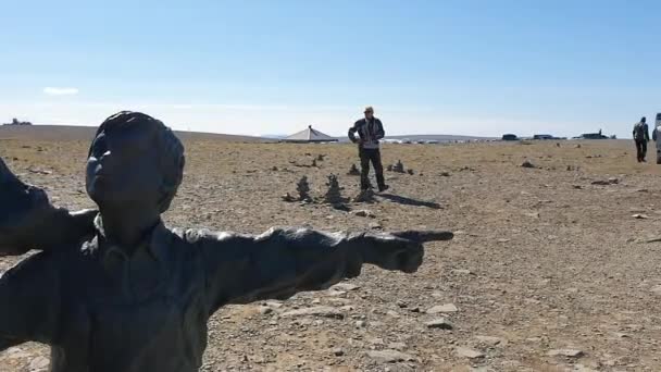 Nordkap Den Skulpturala Kompositionen För Fred — Stockvideo