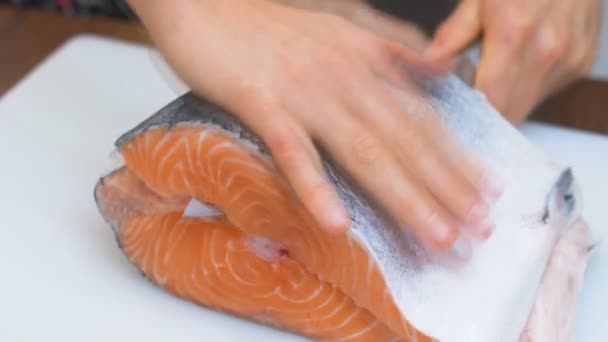 烤鲑鱼 一片鲑鱼红鱼肉 — 图库视频影像