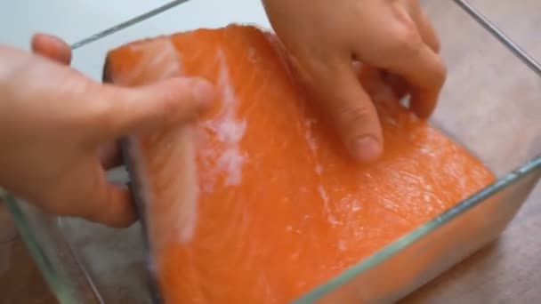 Salting Salmon Pieces Red Salmon Fish Fillet Red Fish Salinizing — Stock Video