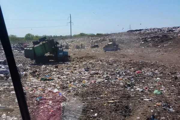 Basura, vista superior de la basura. Vertedero . — Foto de Stock