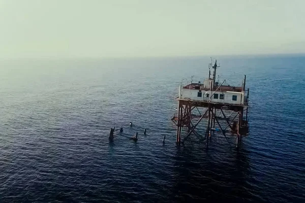 Mar Negro plataforma de ciência, perfuração, exploração . — Fotografia de Stock