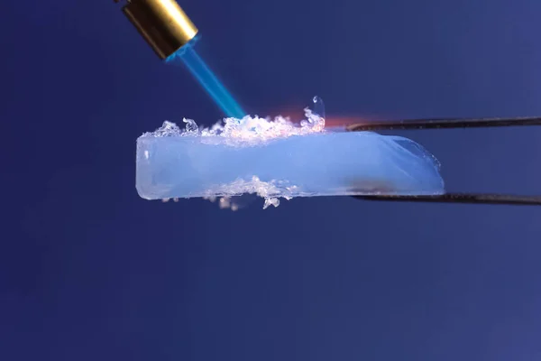 Airgel y experiencias con él. aerogel — Foto de Stock