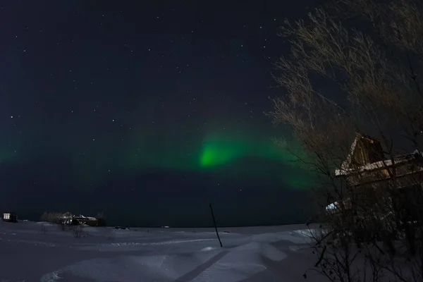 Aurora borealis in night northern sky. Ionization of air particl — 스톡 사진