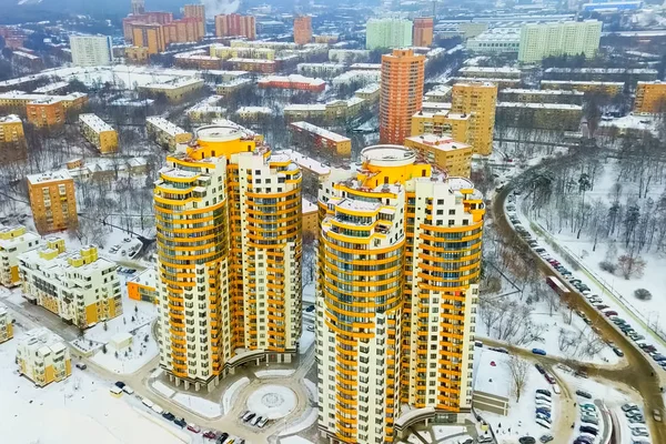 Москва новые здания, многоэтажные жилые дома вид с — стоковое фото