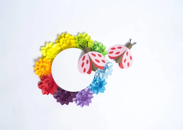 Bloem Gemaakt Van Papier Regenboog Kleur Creativiteit Een Hobby — Stockfoto