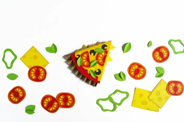 Pizza Papieru Szybkie Żarcie Ręce Dziecka Ulubione Hobby — Zdjęcie stockowe