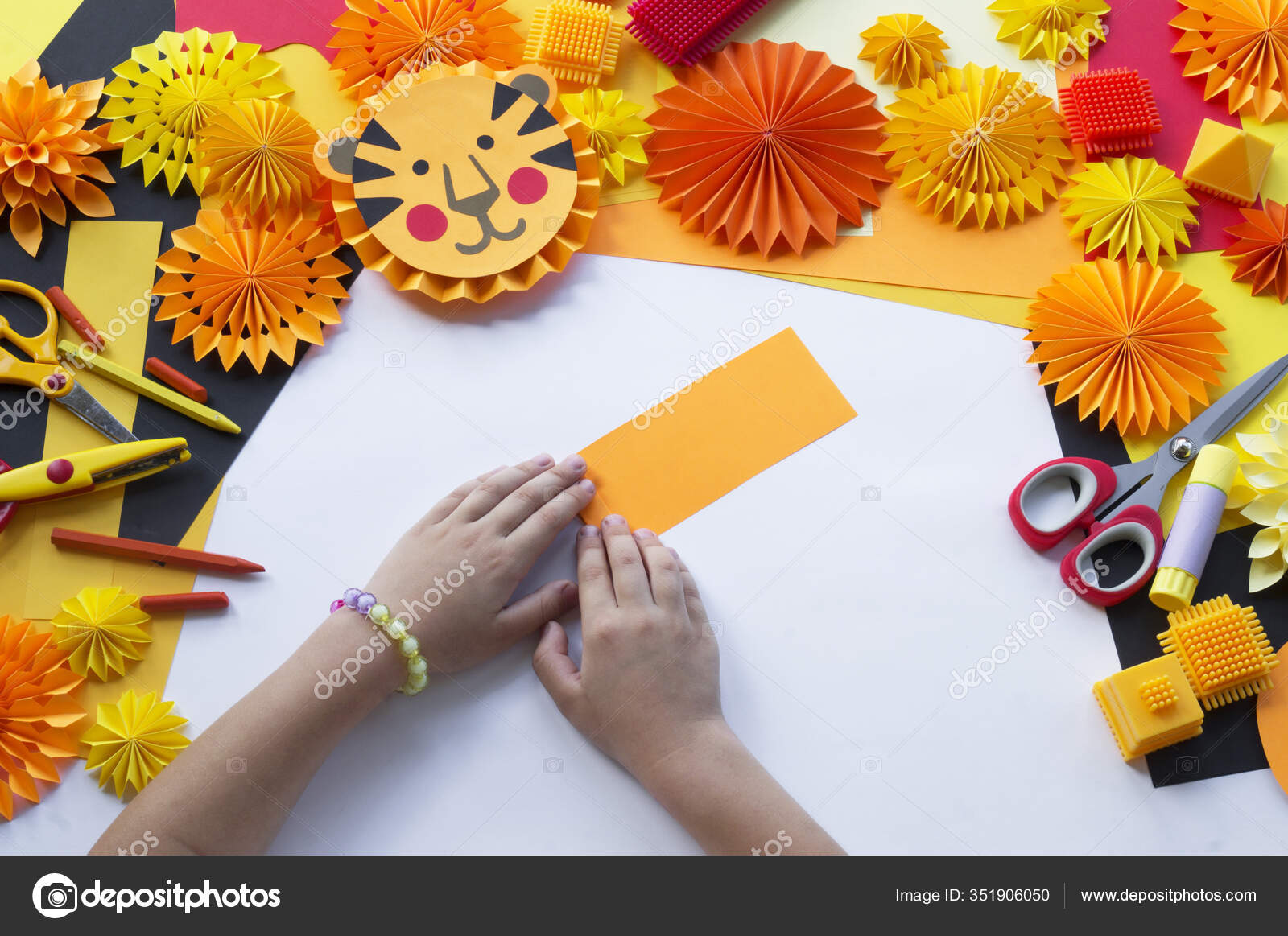 ᐈ Origami Tiger Stock Images Royalty Free Origami Tiger Photos Download On Depositphotos