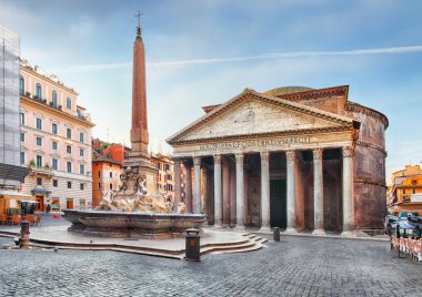 Roma - Pantheon, kimse