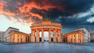Brandenburg Kapısı, Berlin, Almanya - panorama