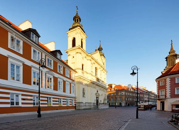 Warschau - Holy Cross Church, Polen — Stockfoto