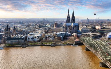 Köln, Almanya havadan görünümü.
