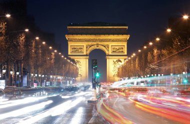 Arc de triomphe paris şehri gün batımında 