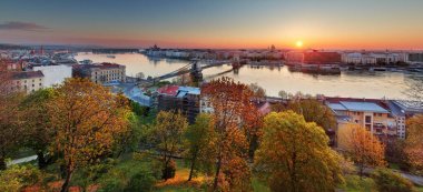 Budapeşte cityscape, gündoğumu, Macaristan Panoraması