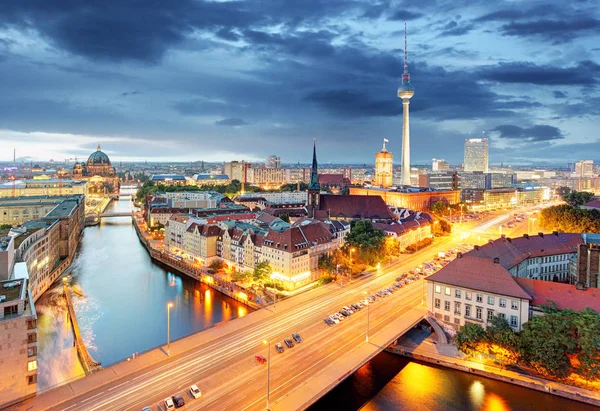Berlin på natten, Tyskland — Stockfoto