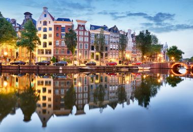 Amsterdam gece - Holland, Hollanda.