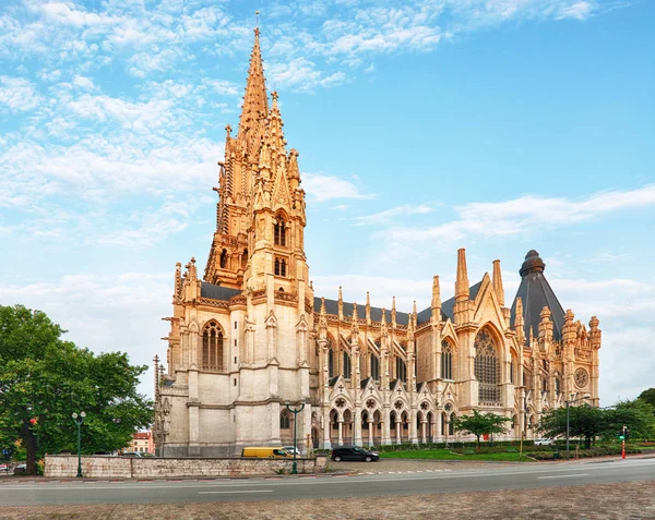 Katedral Brüksel, Belçika, Notre Dame ön görünüm — Stok fotoğraf