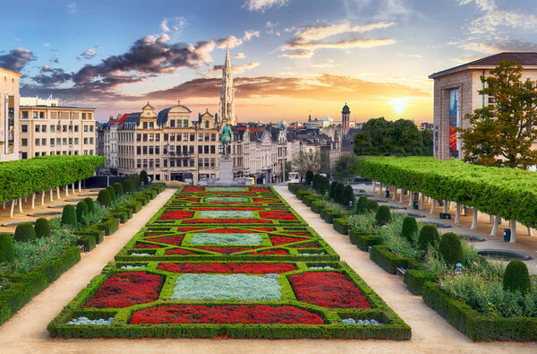 Брюссель на закате, Бельгия
