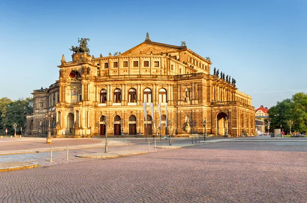 Drážďany - Semperoper, Německo — Stock fotografie