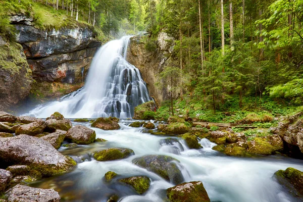 Waterfall with mossy rocks in Golling, Austria — Stock Photo, Image