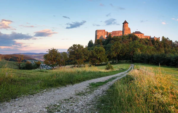 Stará Ľubovňa hrad na Slovensku, Evropa mezník — Stock fotografie