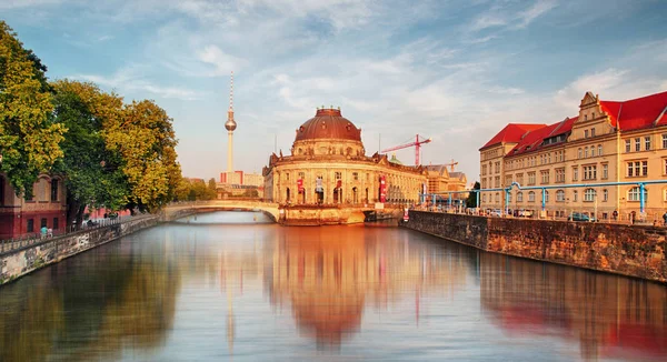 Bode Museum located on Museum Island, a UNESCO-designated World — Stock Photo, Image