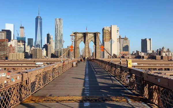뉴욕, 맨해튼, 일출 시의 브루클린 다리 — 스톡 사진