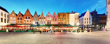 Bruges - pazar yeri, gece, Belçika Panoraması