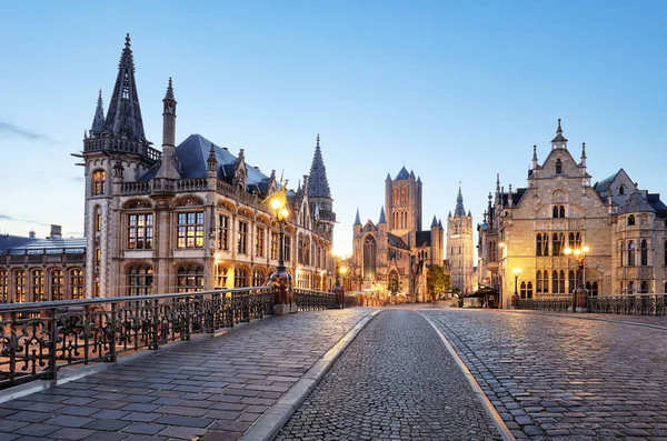Historické město Belgie Gent při západu slunce — Stock fotografie
