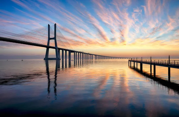 Bridge Lisbon Sunrise Portugal Vasco Gamma — Stock Photo, Image