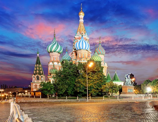 Moscú Rusia Vista Cuadrada Roja Catedral Basilio Por Noche Nadie — Foto de Stock