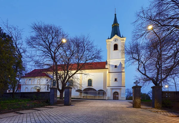 Slovacchia Notte Chiesa Senec — Foto Stock