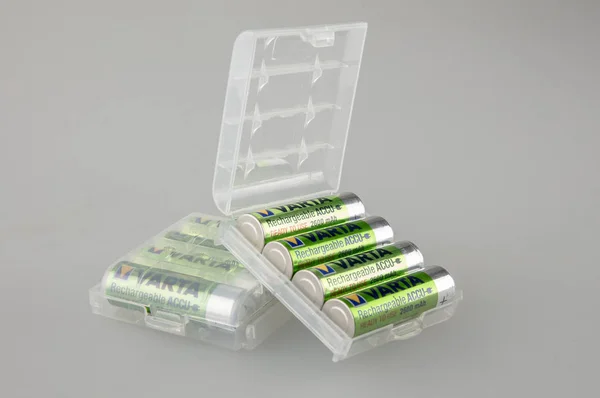 スペシャル ボックスのいくつかの電池 — ストック写真