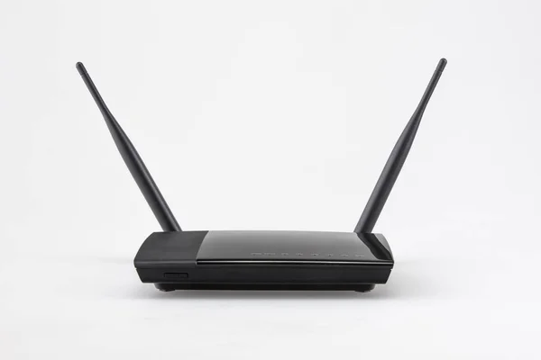 Router Negro Con Dos Antenas — Foto de Stock