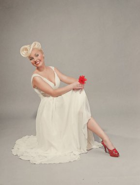 Pin-up gelin