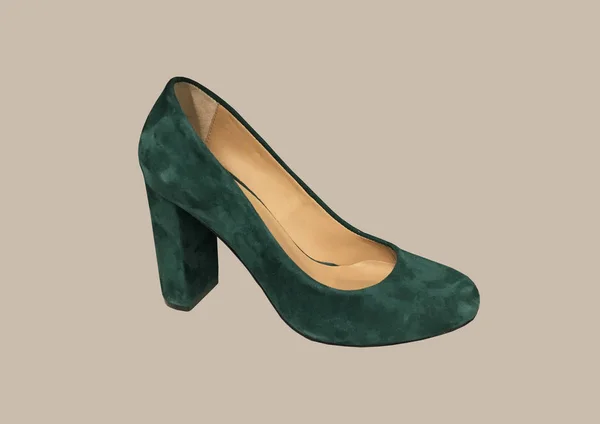 Fashionable Green Elegant Patent Suede Pumps Isolated Brown Background High — Stock Photo, Image