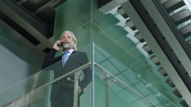 Senior Corporate Executive Standing Second Floor Modern Glass Steel Building — Stock Video