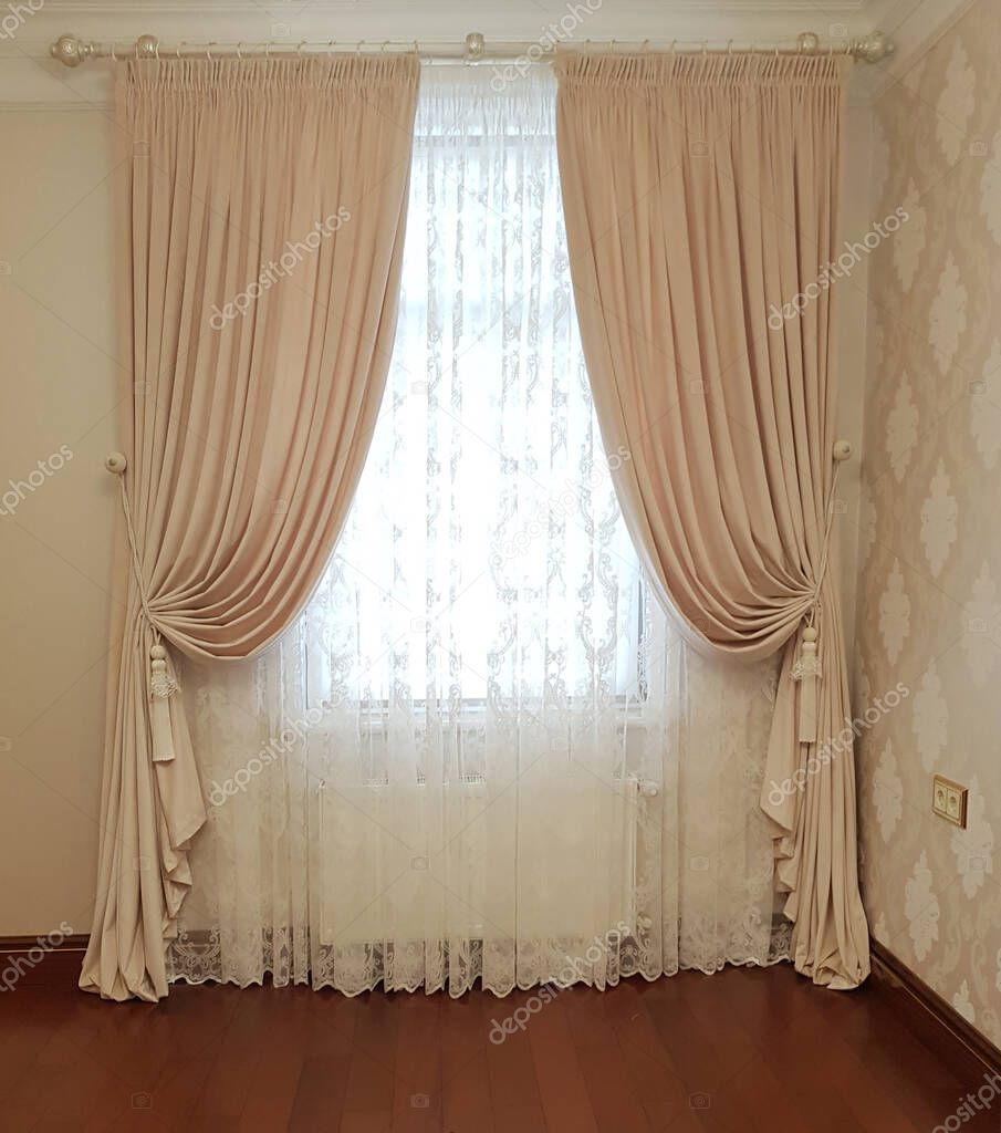 curtains and tulle in a classic style