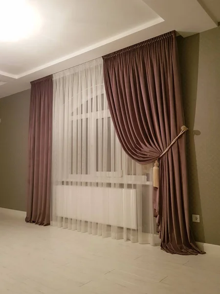 Brown Curtains Interior — Stock Photo, Image