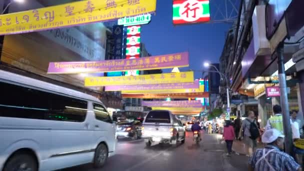 China Town Main Street Sinais Néon Noite Bangkok Tailândia Novembro — Vídeo de Stock