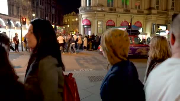 Londra Grup Sokak Dövüşü Haziran 2019 — Stok video