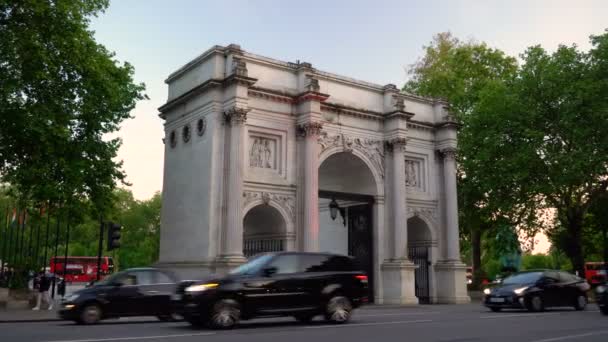 Tráfico Marble Arch Durante Puesta Del Sol Londres Reino Unido — Vídeos de Stock