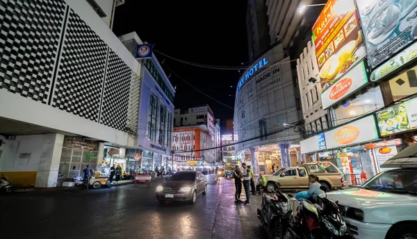 Bangkok, Thaiföld - november 28 2019: Éjszakai kilátás utcák out — Stock Fotó