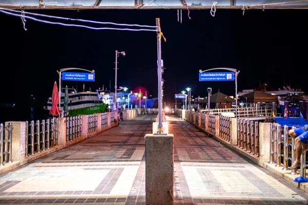 Phi Phi Island Thailandia Novembre 2019 Molo Deserto Tonsai Notte — Foto Stock