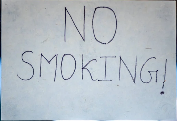カフェで紙に書かれた禁煙 — ストック写真