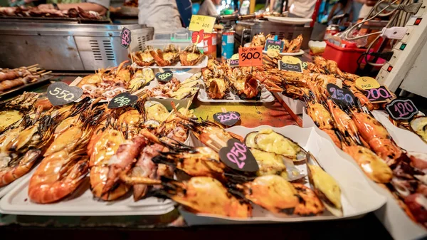 Comida Mar Krabi Walking Street Cidade Krabi Tailândia — Fotografia de Stock