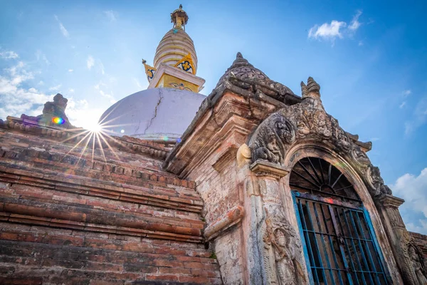 Gompa Sagrada Esculturas Dioses Diosas Talladas Piedra Del Antiguo Templo — Foto de Stock