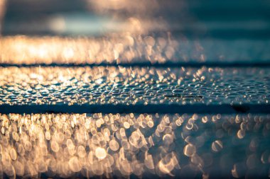 Kış mevsiminde sabah çiği